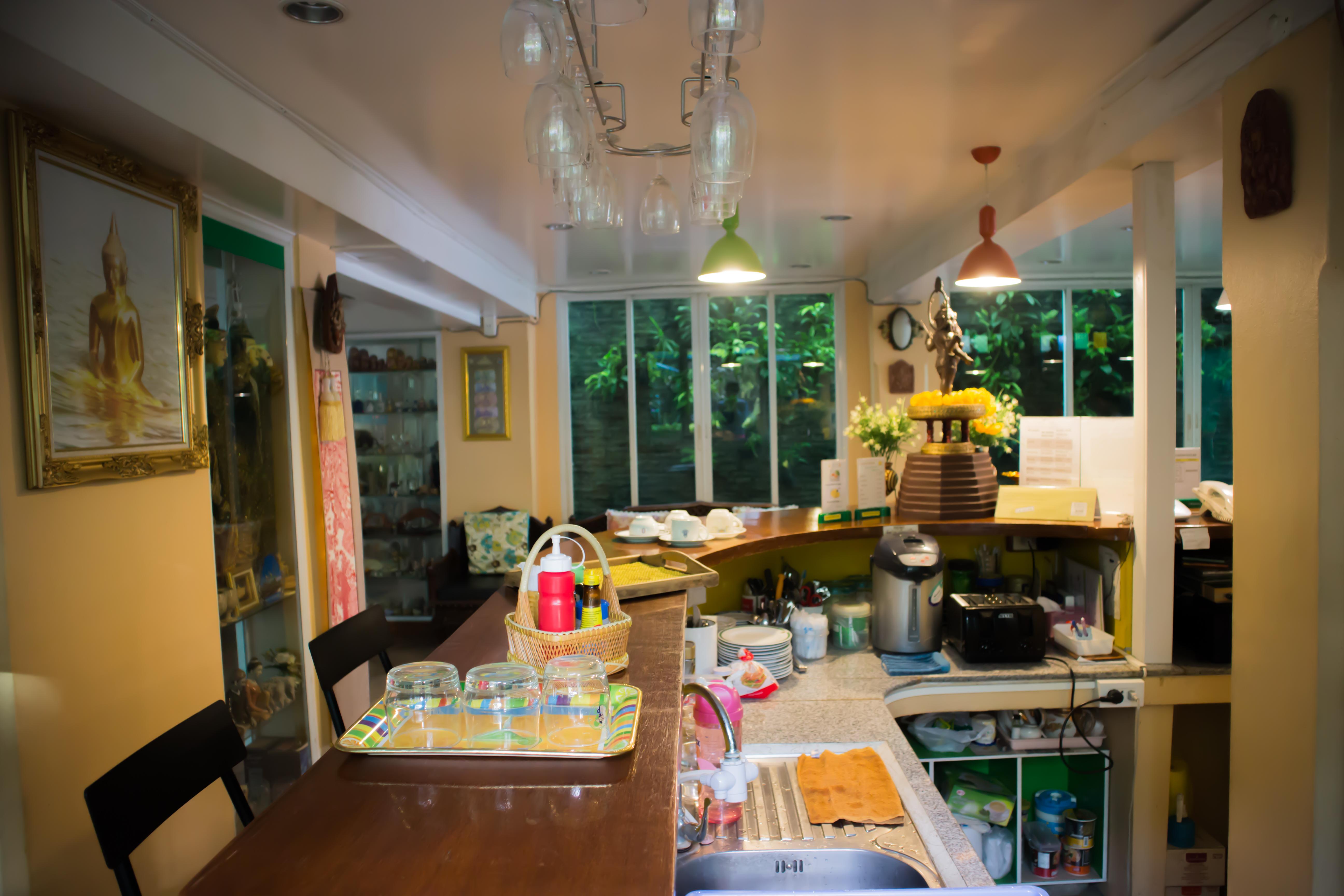 Samsen Sam Place Bangkok Exterior photo